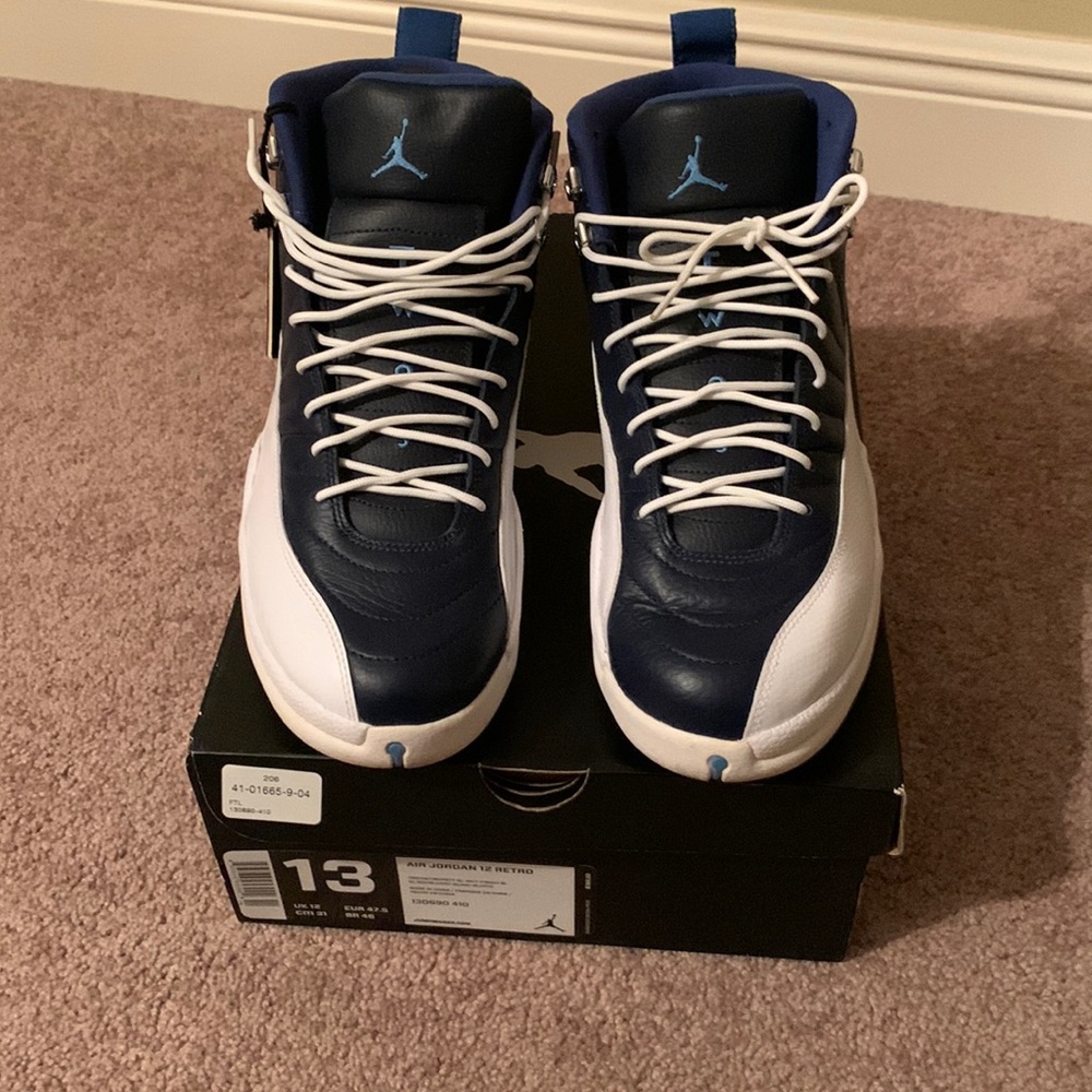 Retro 12 product number 130690 410. Blue n white. Good condition